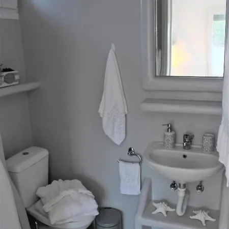 Sunκissed - Milos Apartman Pollónia